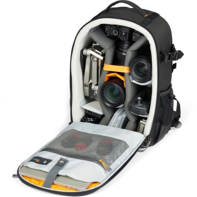 Lowepro Adventura BP 300 III